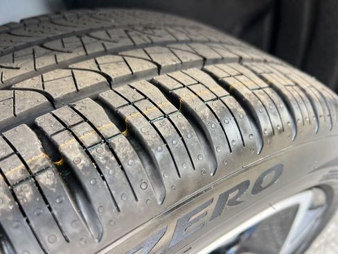 New 2026 Volkswagen Tiguan SEL R-Line image 8