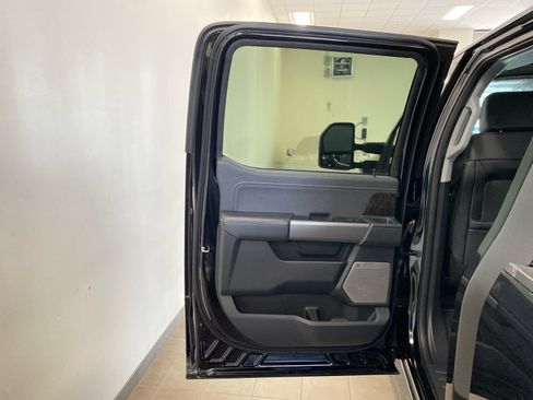 New 2026 Ford F350 Lariat w/ Lariat Ultimate Package AWD/4WD image 8