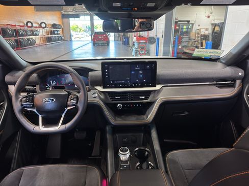 Used 2026 Ford Explorer Tremor w/ Tremor Ultimate Package AWD/4WD image 15