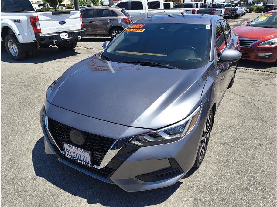 Used 2021 Nissan Sentra SV w/ SV Premium Package FWD image 17