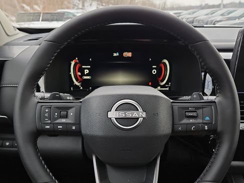 New 2026 Nissan Pathfinder SL image 17