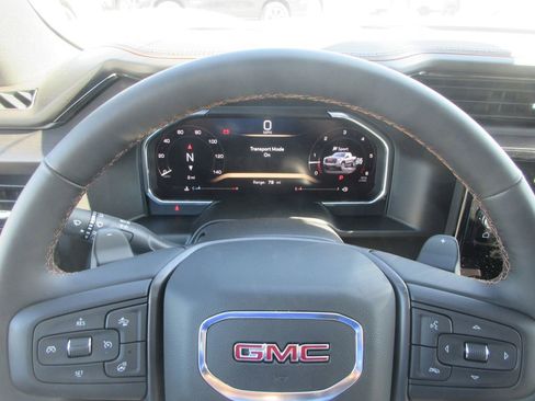 New 2026 GMC Sierra 1500 AT4 AWD/4WD image 22