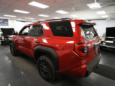 Certified 2026 Toyota 4Runner SR5 AWD/4WD image 6