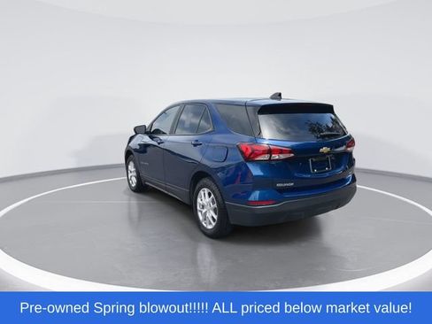 Used 2022 Chevrolet Equinox LS AWD/4WD image 6