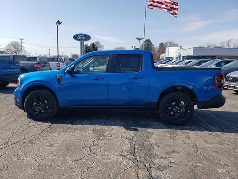 New 2026 Ford Maverick Lariat w/ Black Appearance Package image 7