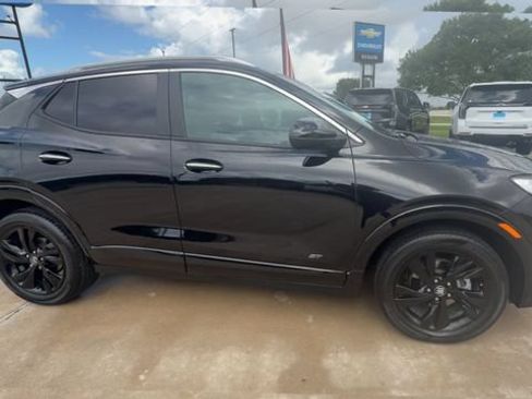 Used 2026 Buick Encore GX Sport Touring FWD image 9