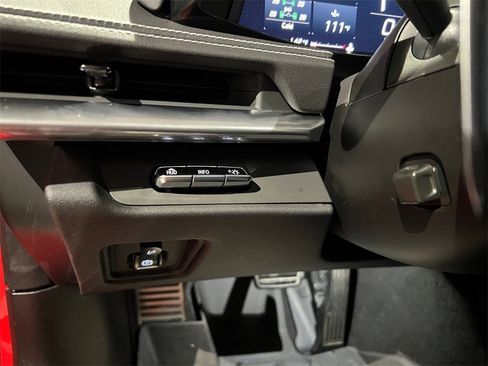 Used 2021 Chevrolet Corvette Stingray Preferred Cpe w/ 2LT image 33