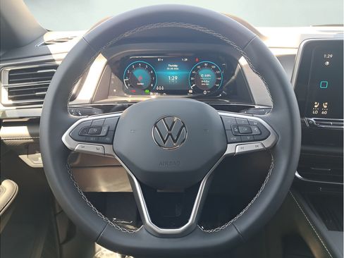 New 2026 Volkswagen Atlas Cross Sport SE AWD/4WD image 17
