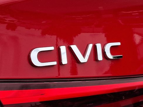 Used 2023 Honda Civic LX image 31