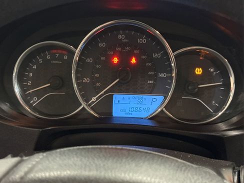Used 2014 Toyota Corolla FWD image 19