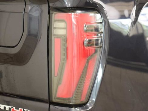Used 2024 GMC Sierra 2500 AT4X AWD/4WD image 23