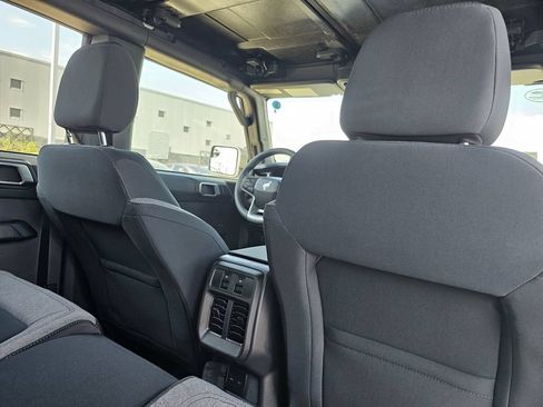 New 2026 Ford Bronco 4-Door AWD/4WD image 15
