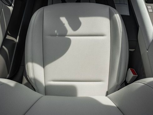 New 2024 Hyundai Ioniq 6 Limited image 30