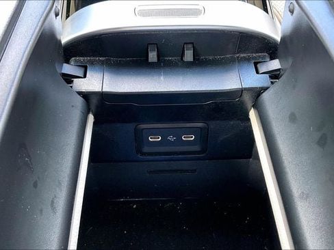 Certified 2023 Mercedes-Benz C 300 4MATIC Sedan image 19