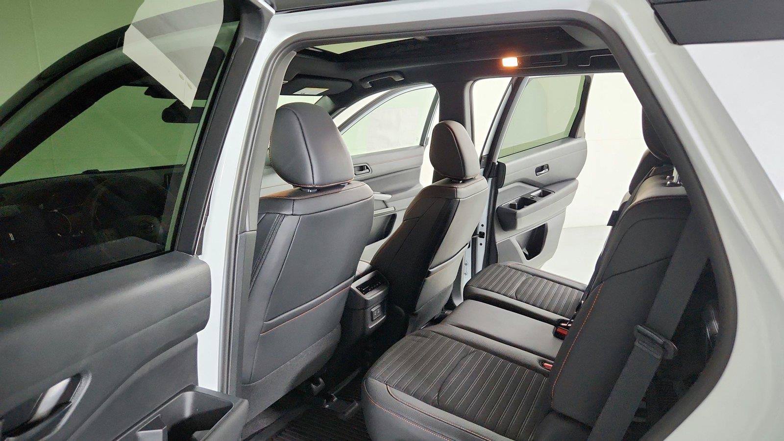 Used 2026 Nissan Pathfinder Rock Creek AWD/4WD image 26