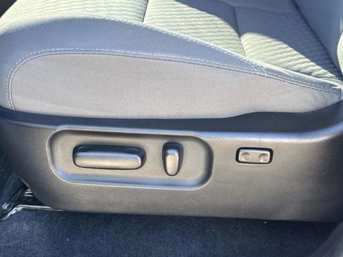 Used 2022 Toyota Tacoma SR5 image 16