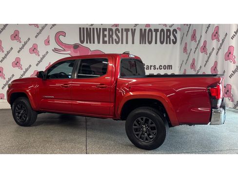 Used 2020 Toyota Tacoma SR5 RWD image 15