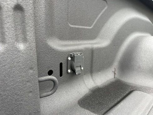 Used 2017 RAM 3500 Laramie Longhorn image 43