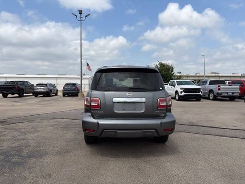 Used 2019 Nissan Armada Platinum w/ Captain's Chairs Package AWD/4WD image 5