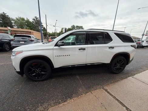 Used 2018 Chevrolet Traverse Premier w/ Redline Edition AWD/4WD image 4