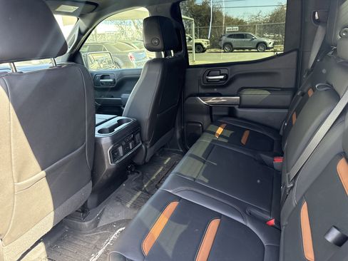 Used 2019 GMC Sierra 1500 AT4 w/ AT4 Premium Package image 7