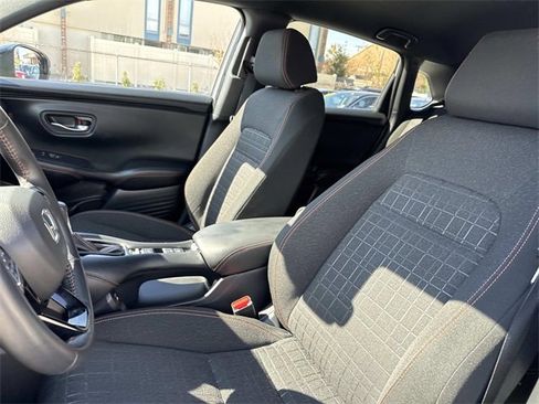 Used 2024 Honda HR-V Sport image 16