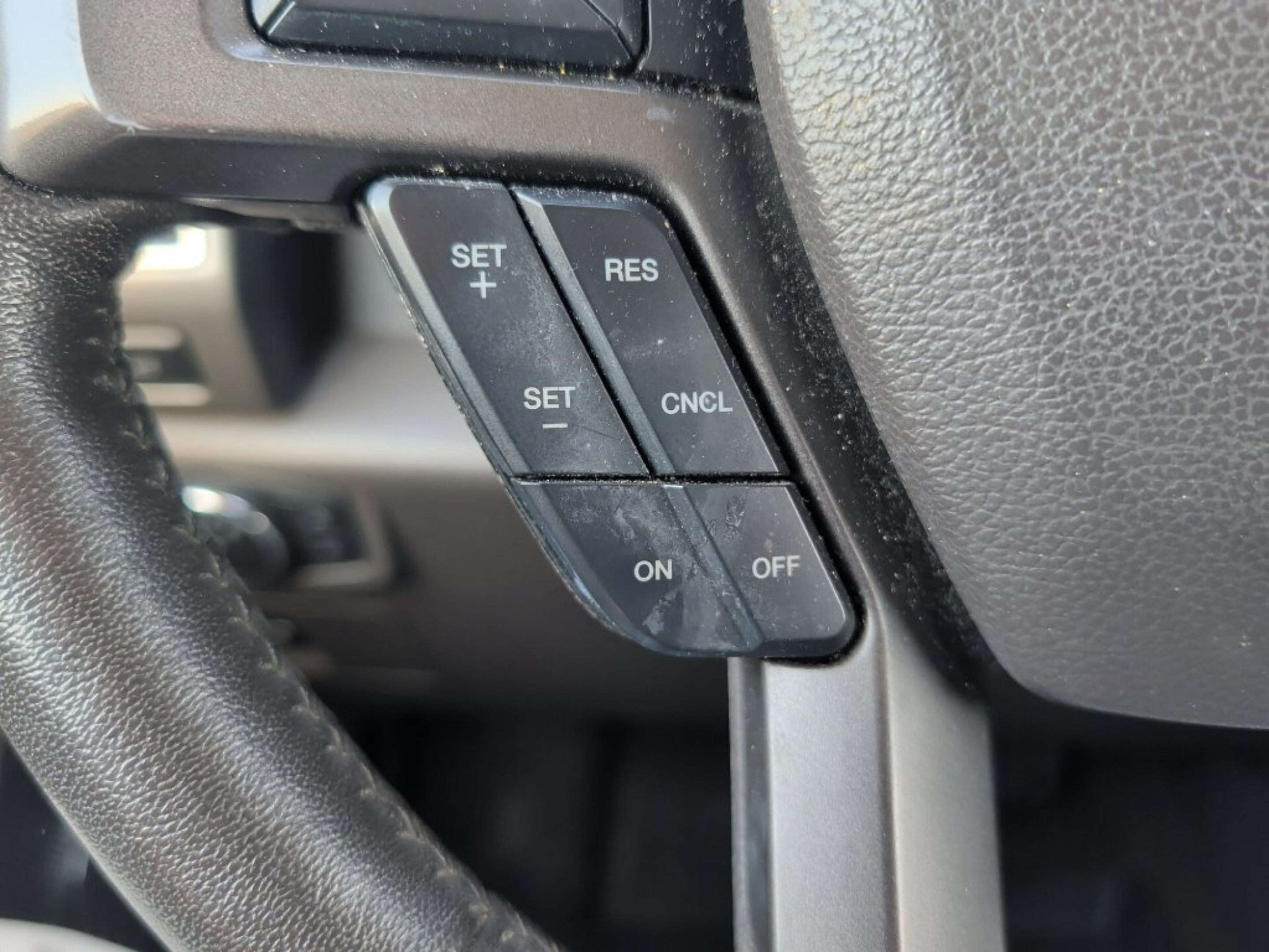 Used 2020 Ford Expedition XLT w/ Equipment Group 202A RWD image 19
