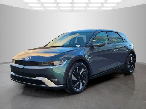 New 2026 Hyundai Ioniq 5 SEL image 3