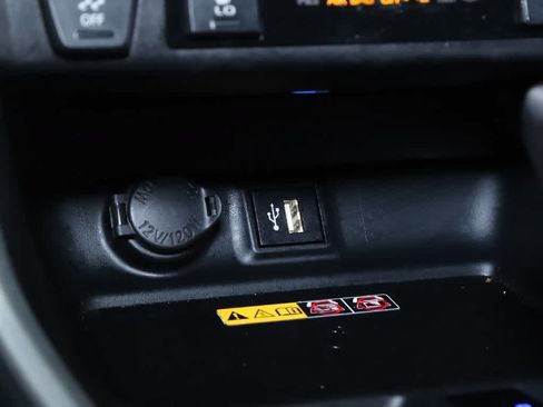 Used 2024 Toyota RAV4 XSE w/ Advanced Technology Package AWD/4WD image 29