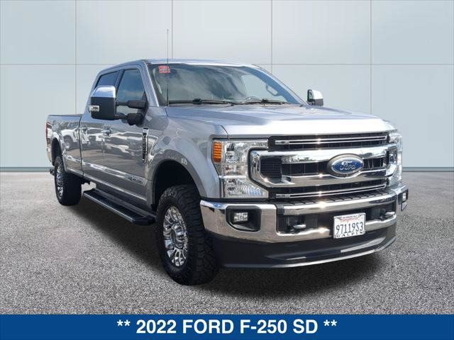 Used 2022 Ford F250 XLT w/ XLT Premium Package AWD/4WD image 7