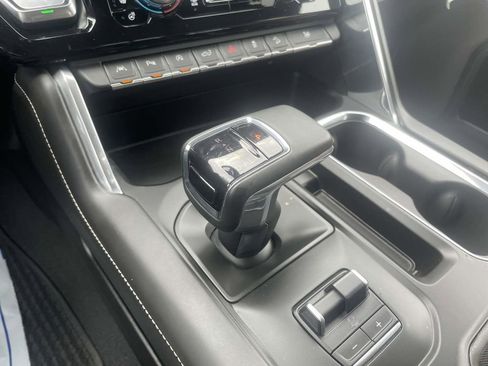 Used 2023 GMC Sierra 1500 Denali Ultimate image 38
