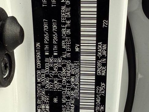 Used 2024 Toyota 4Runner TRD Off-Road Premium image 40