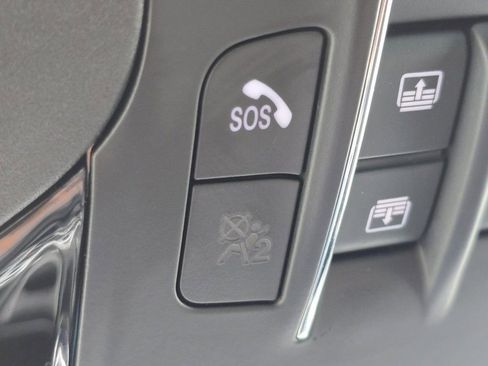 Used 2023 Maserati Levante Modena image 28