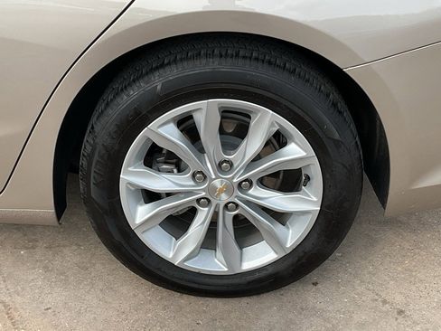 Used 2024 Chevrolet Malibu LT image 8