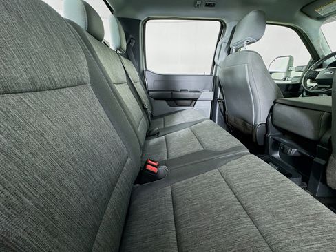 Used 2023 Ford F250 XL image 24