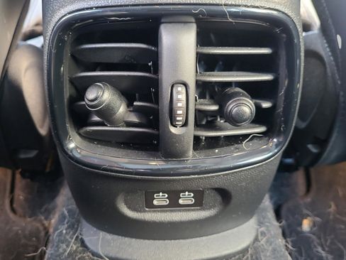 Used 2022 MINI Cooper Clubman John Cooper Works image 11