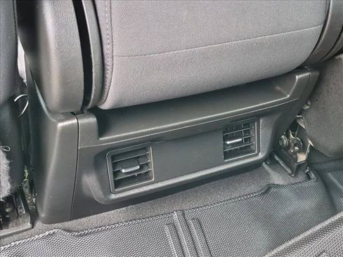 Used 2022 Chevrolet Silverado 1500 Custom RWD image 17