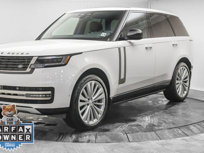 Used 2025 Land Rover Range Rover SE