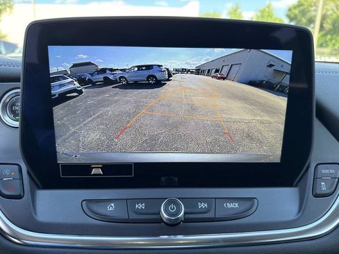 Used 2023 Chevrolet Blazer LT FWD image 27