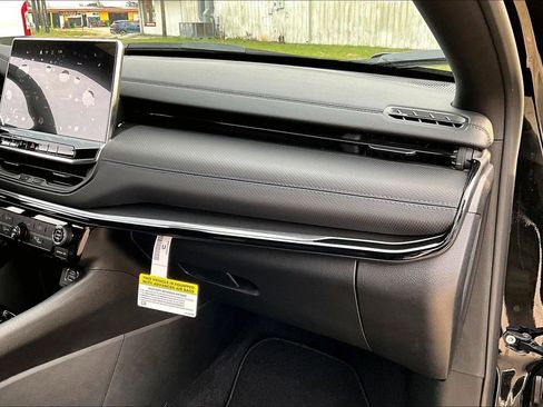 New 2026 Jeep Compass Latitude AWD/4WD image 29