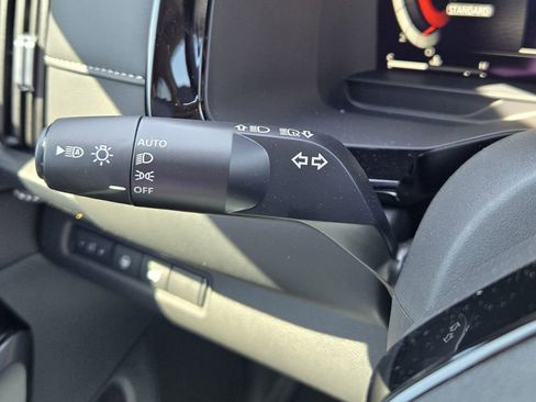 New 2026 Nissan Pathfinder SL w/ SL Premium Package FWD image 23