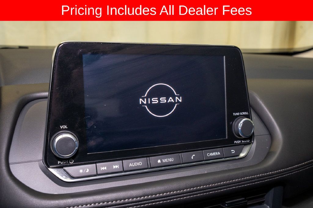 Used 2026 Nissan Rogue Dark Armor FWD image 14