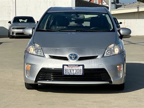 Used 2014 Toyota Prius Four image 8