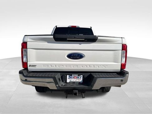Used 2019 Ford F250 Lariat w/ Lariat Ultimate Package AWD/4WD image 8