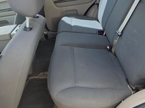 Used 2008 Ford Escape XLS image 9