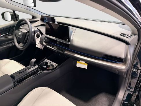 New 2026 Toyota Prius XLE FWD image 24
