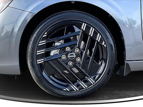 New 2026 Nissan Sentra SR image 13