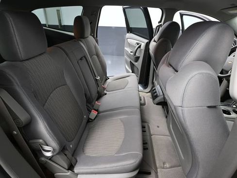Used 2014 Chevrolet Traverse LS FWD image 41