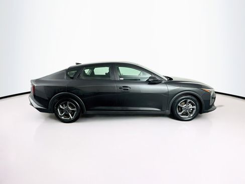 Used 2025 Kia K4 FWD image 10