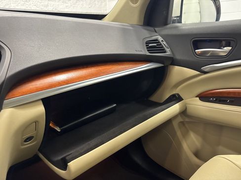 Used 2017 Acura MDX SH-AWD w/ Advance Package image 19